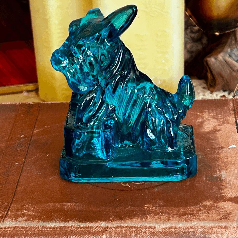Vintage Art Glass Dog Figurine – Teal Blue Slag Glass Terrier | Mid-Century Glas
